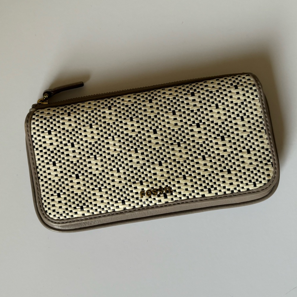 Fossil Wallet